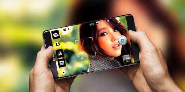 HD Camera ZOOM Free screenshot 2