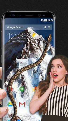 Snake in Hand Joke - iSnake screenshot 2