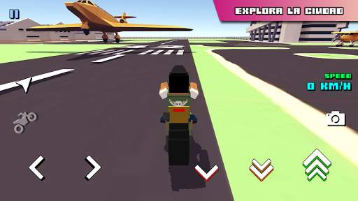 Blocky Moto Racing - motos screenshot 7