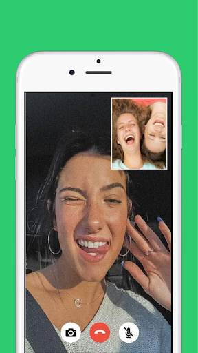 Charli D'amelio fake video call screenshot 3