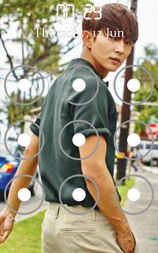 Lee Joon Gi Pattern Lock Screen screenshot 3