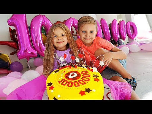 Diana and Roma Funny Images screenshot 7