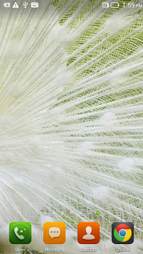 Queen Peacock Live Wallpaper screenshot 2
