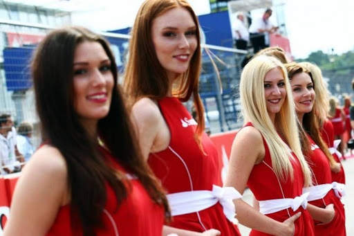 Sexy Hot German Girl Wallpapers HD screenshot 11