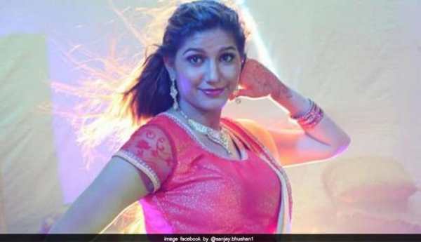 Sapna New Dance - Sapna Ke Videos screenshot 1