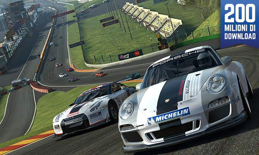 Real Racing 3 screenshot 2