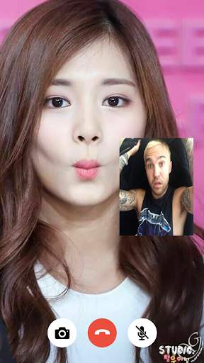 Twice Fake Call screenshot 1