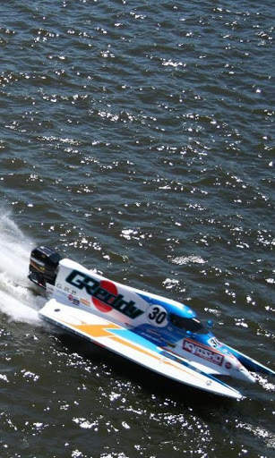 Wallpapers Formula 1 On Water screenshot 1