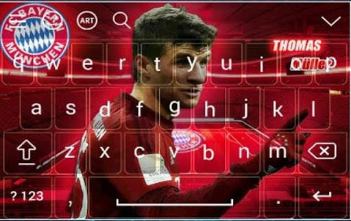 Thomas Muller Theme Keyboard स्क्रीनशॉट 5