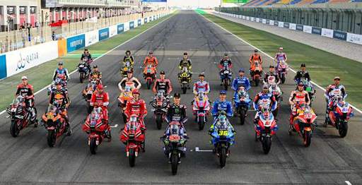 MotoGP Wallpaper HD screenshot 1