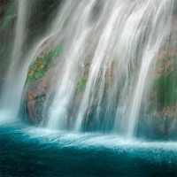 Waterfall Wallpapers on 9Apps