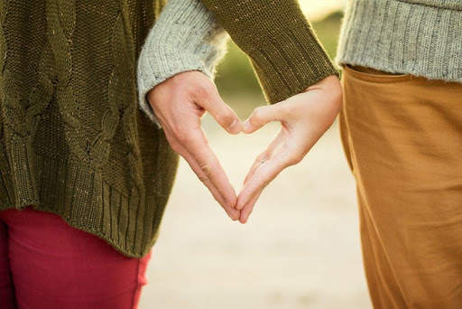 Holding Hand Wallpaper screenshot 5
