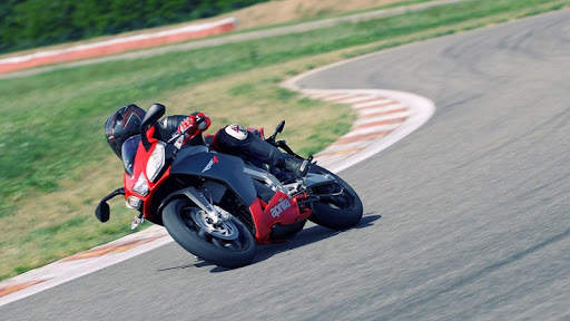 Real Bike Racing Wallpaper screenshot 9