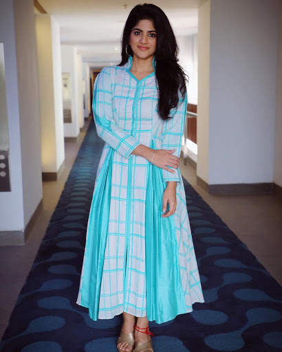 Megha Akash Hot Wallpapers screenshot 6