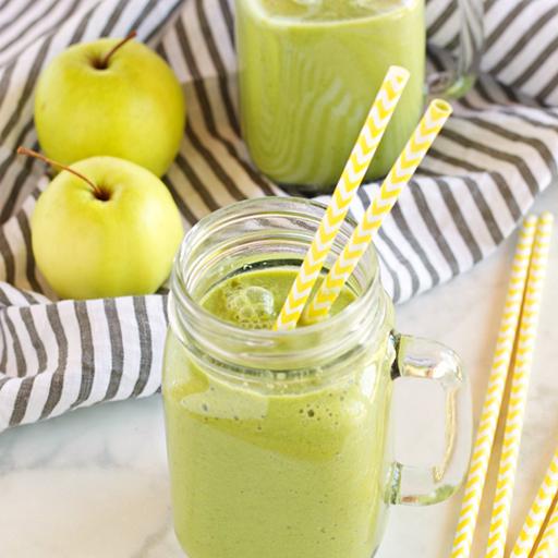 Green detox smoothie icon