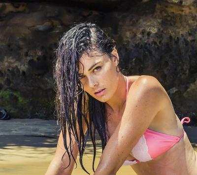Sexy Hot Bikini Girl Wallpapers screenshot 5