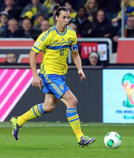 Zlatan Ibrahimovic 4K Wallpaper screenshot 20