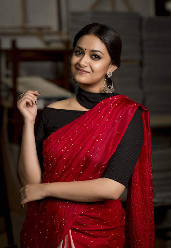 Keerthi Suresh Wallpapers HD 2021 screenshot 13