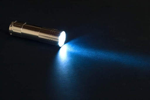 Flashlight 2018 - Brightest LE screenshot 5