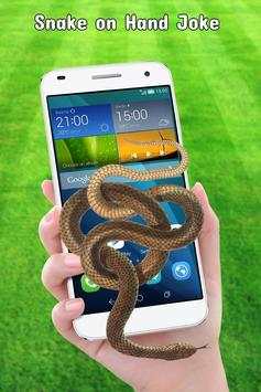 Snake in Hand : Snake on Screen Funny screenshot 2