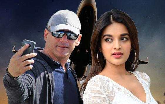 Selfie With Nidhhi Agerwal screenshot 1