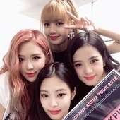 BLACKPINK Puzzle Wallpaper on 9Apps