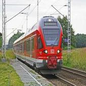 Indian Train Status RailYatri Application icon