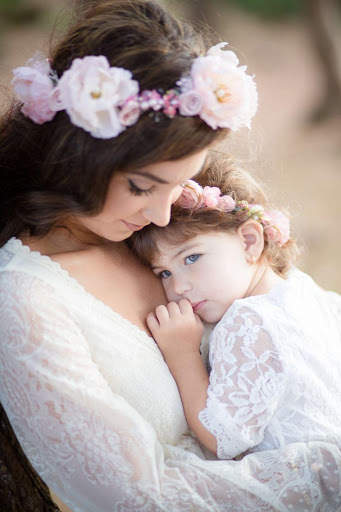 Mom And Baby Wallpapers HD screenshot 2