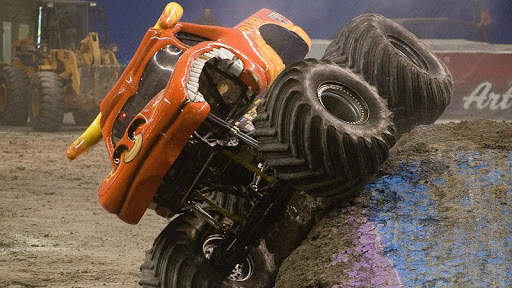 Monster Truck Racing wallpaper screenshot 6