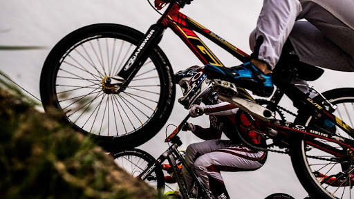 Bike Mayhem Mountain Racing Wallpaper screenshot 6