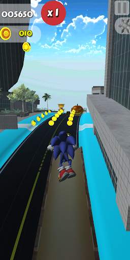 Blue Hedgehog Dash Runner скриншот 4