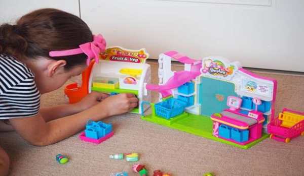 Shopkins Toys CookieSwirlC screenshot 1